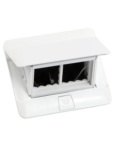 Блок розеточный выдвижной Legrand 654001 в Тольятти Блоки розеток Pintop.ru